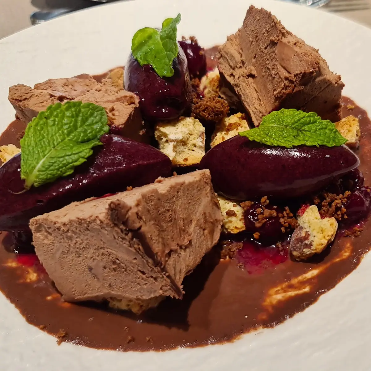 Geeiste Schokolade Sorbet Und Kompott Von Der Kirsche Cantuccini