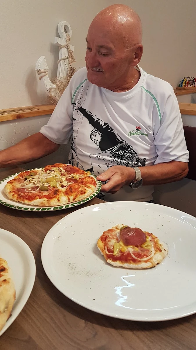 Spezial Pizza