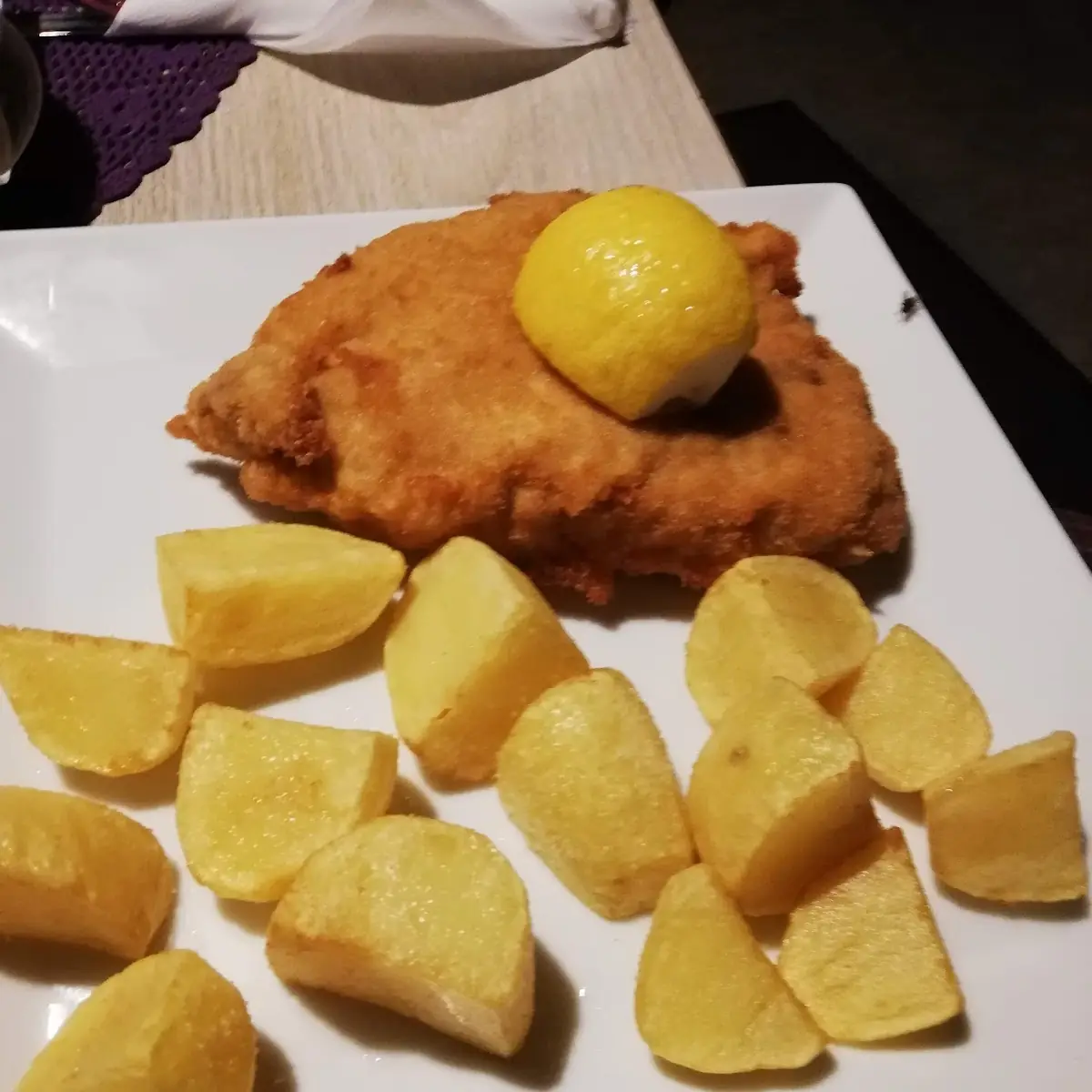 Cordonbleu Bratkartoffeln Salat