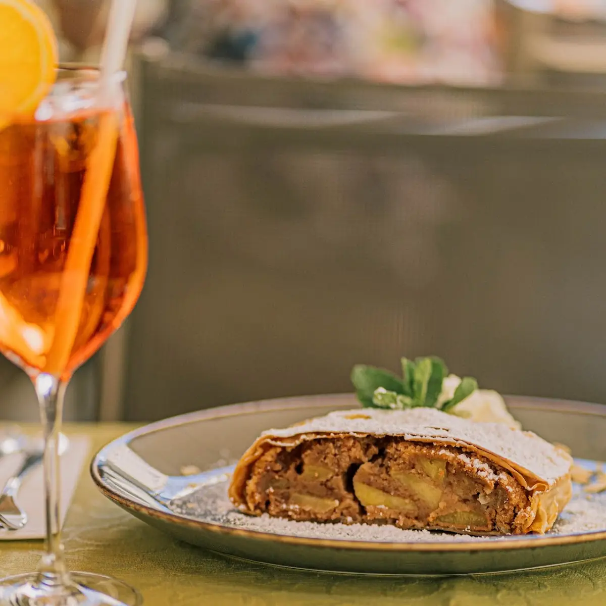 Apfelstrudel