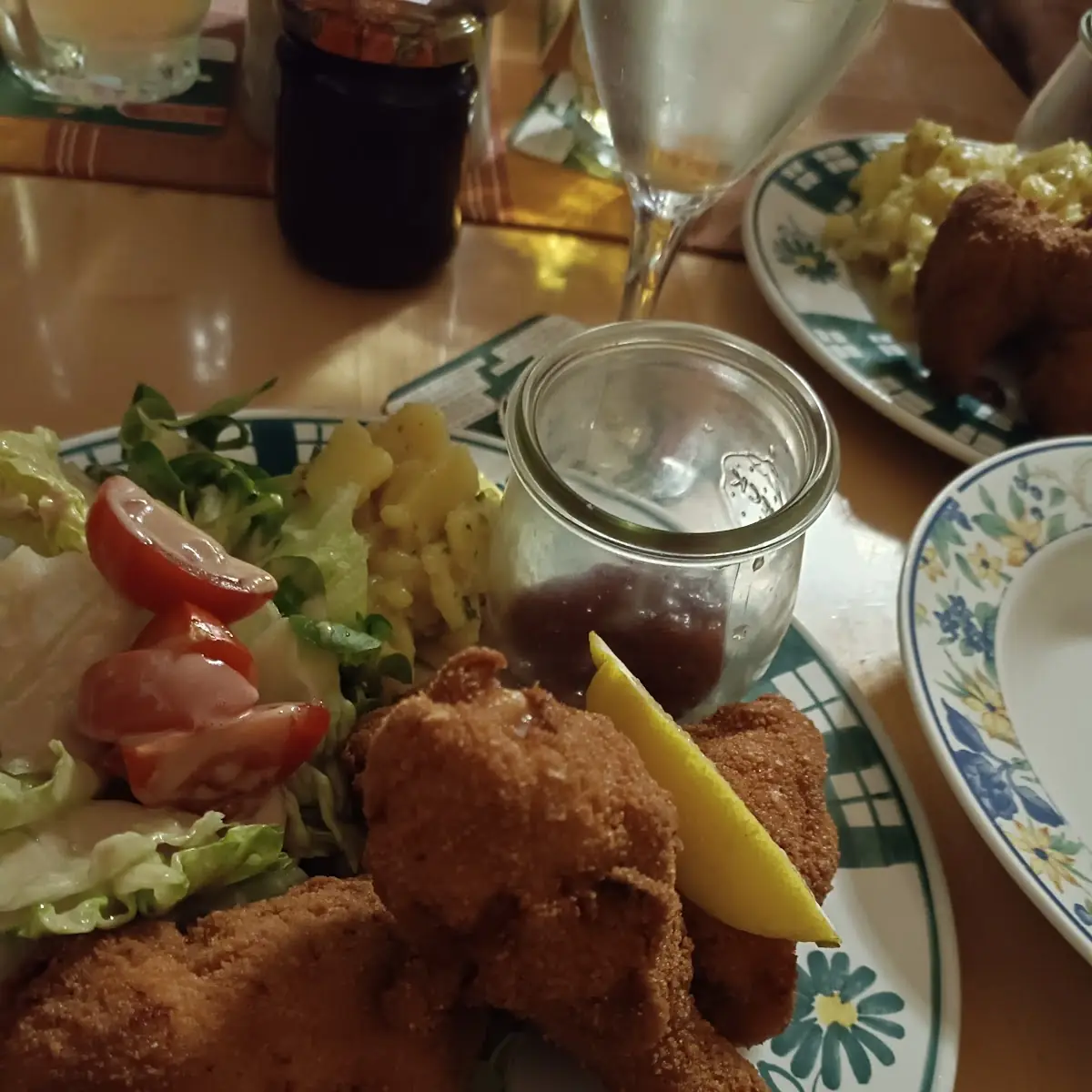 Backhendl Mit Salat
