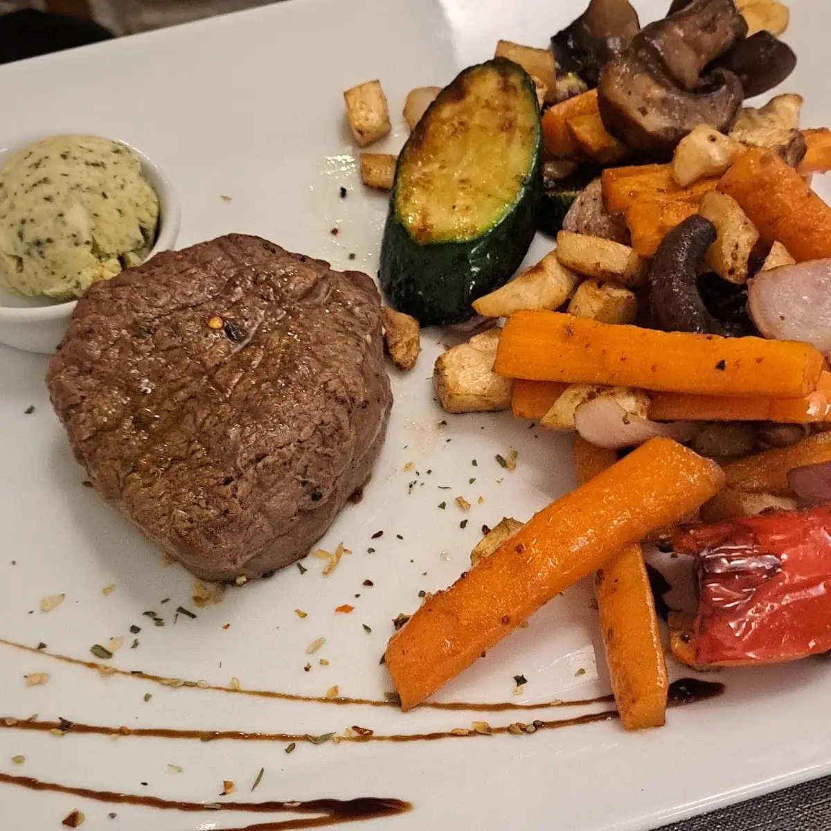 Rinderfilet Mit Grillgemüse