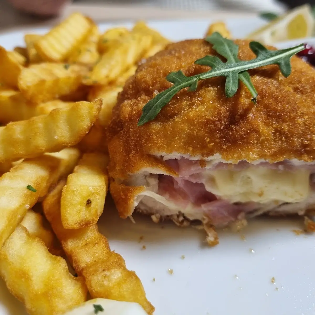 Cordon Bleu Von Der Pute Mit Beilage