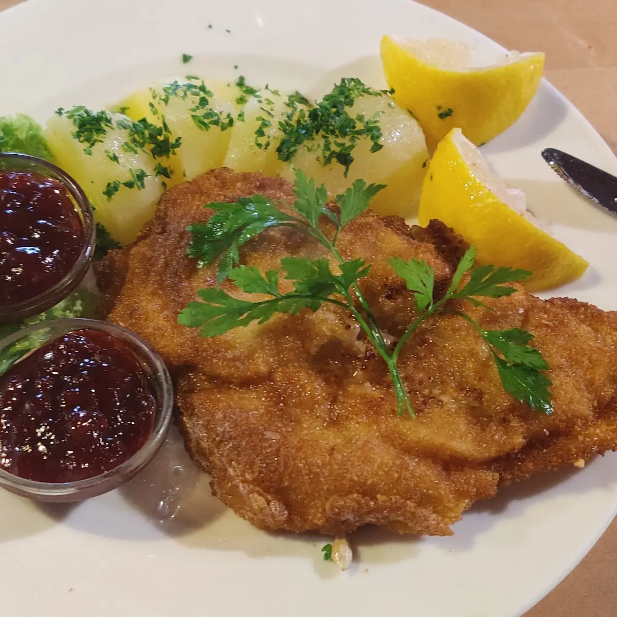 Cordon Bleu Mit Pommes Frites