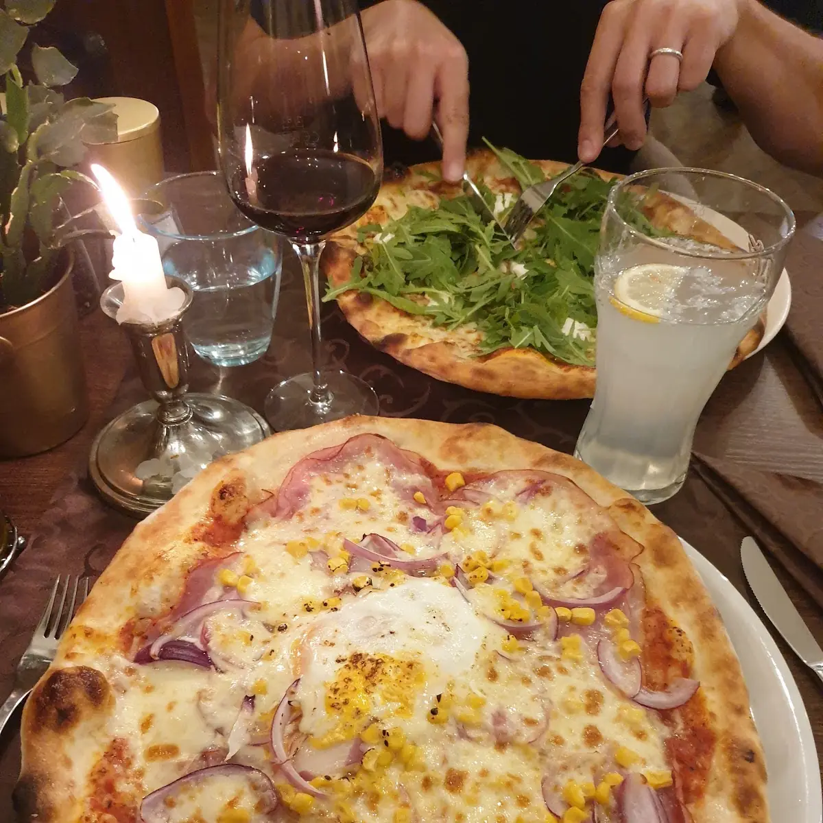 Pizza Rusticana Und Lachs