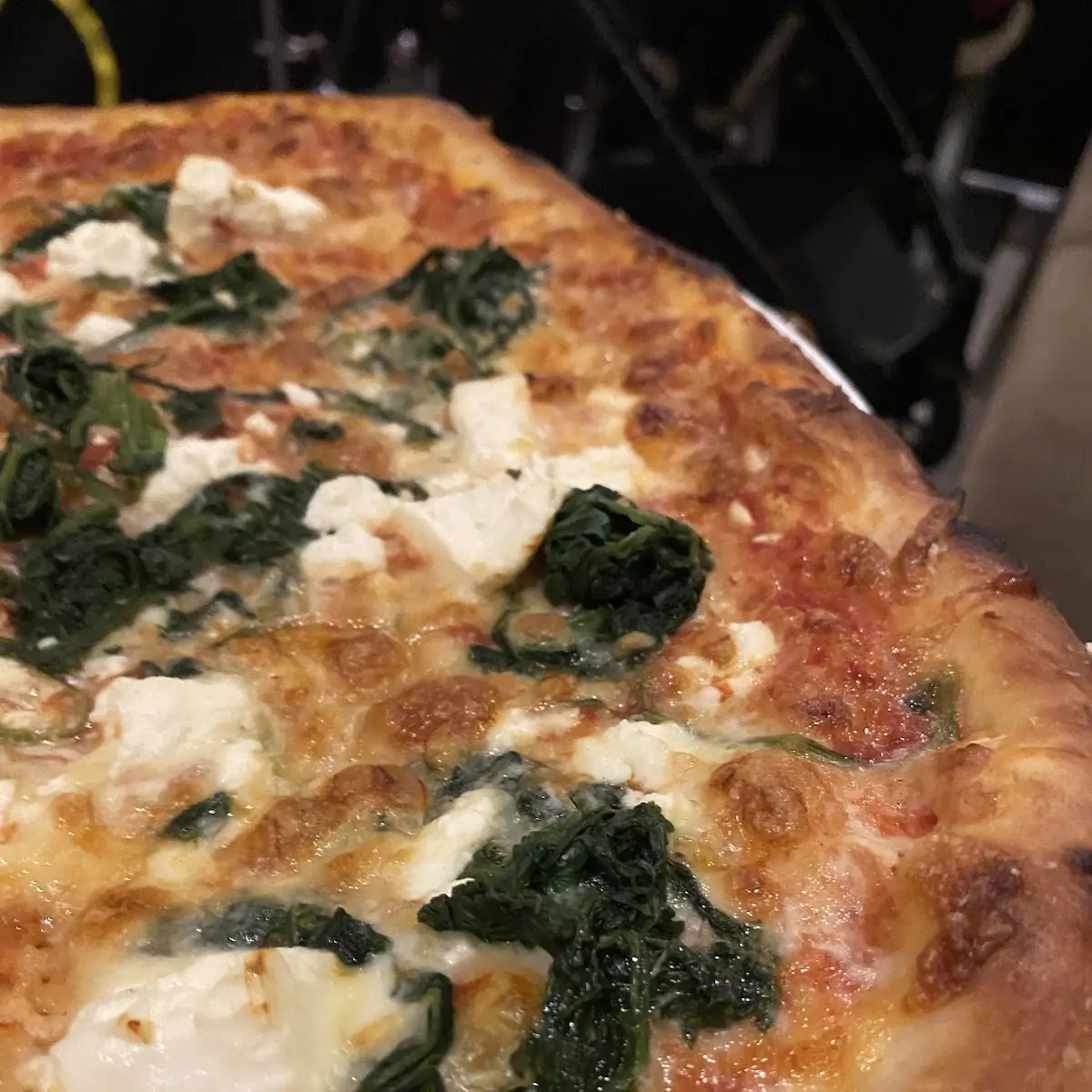 Spinatpizza Mit Schafkäse