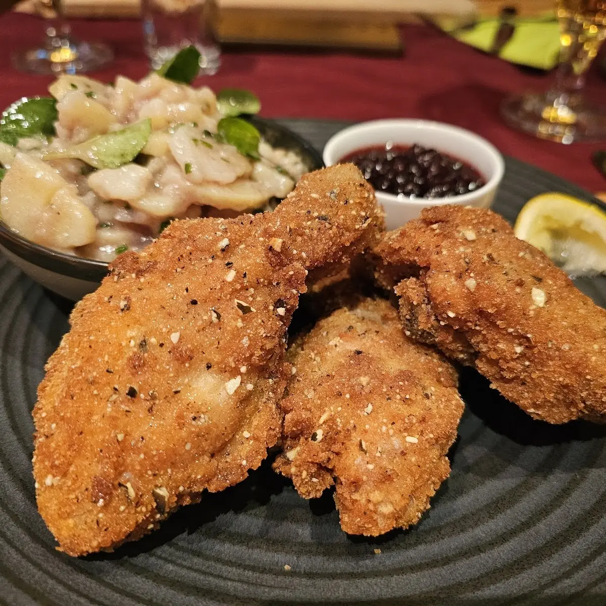 Backhendl Mit Vogerlsalat