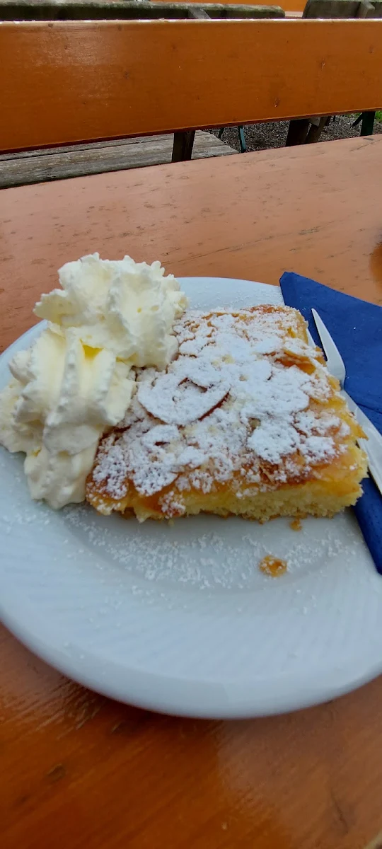 Mandelkuchen Mit Sahne