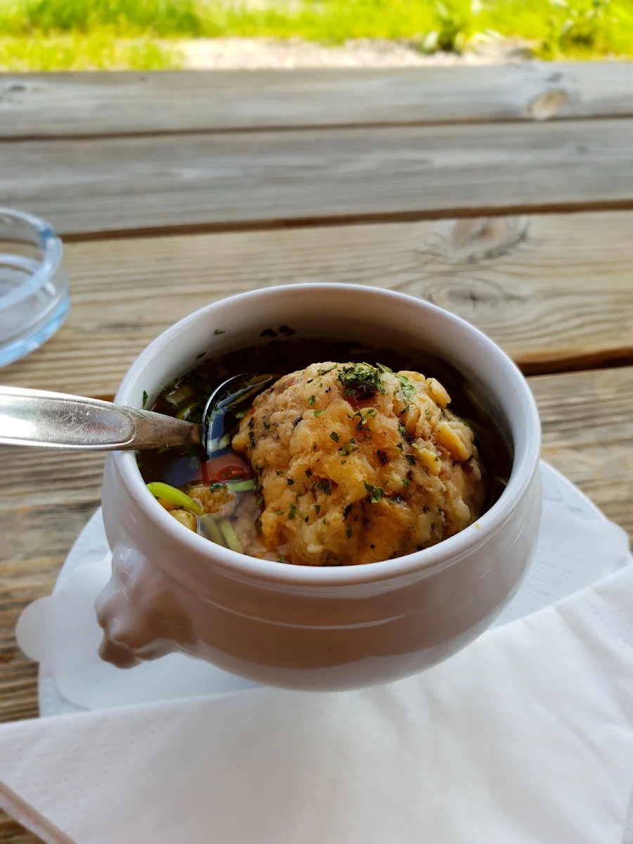 Speckknödelsuppe