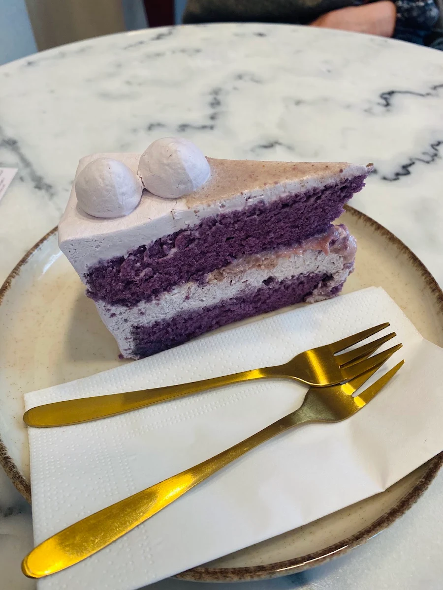 Ube Cake