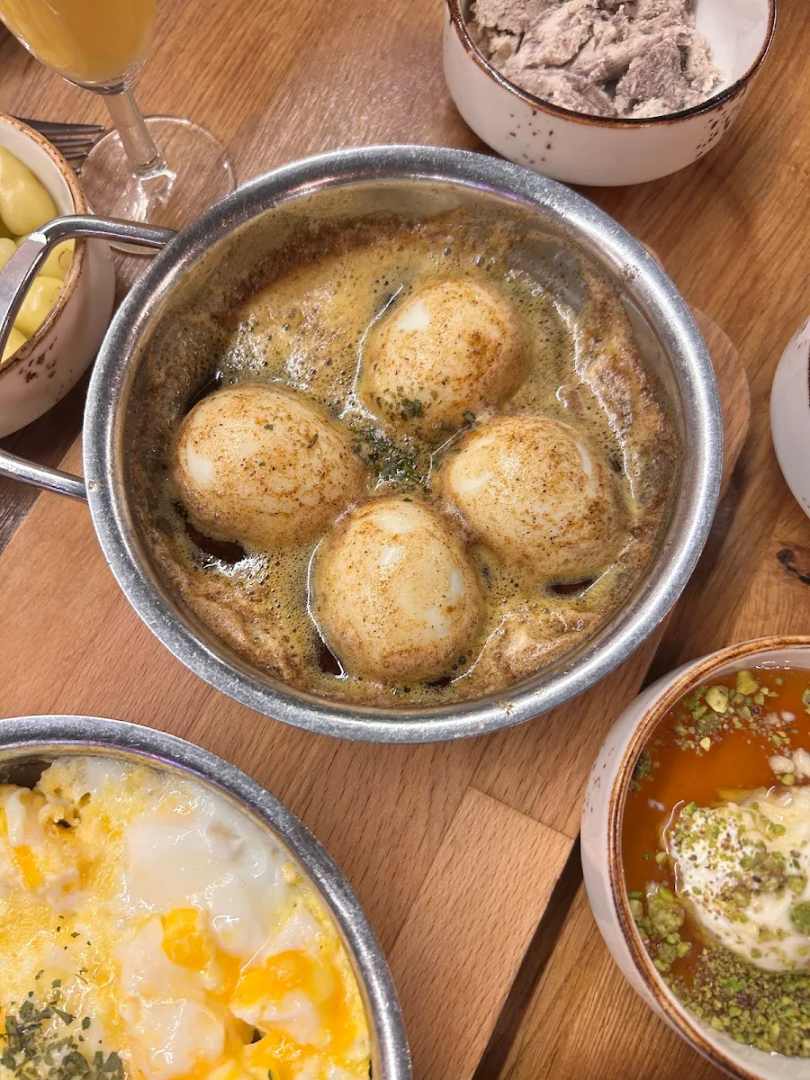Haşlanmış Yumurta