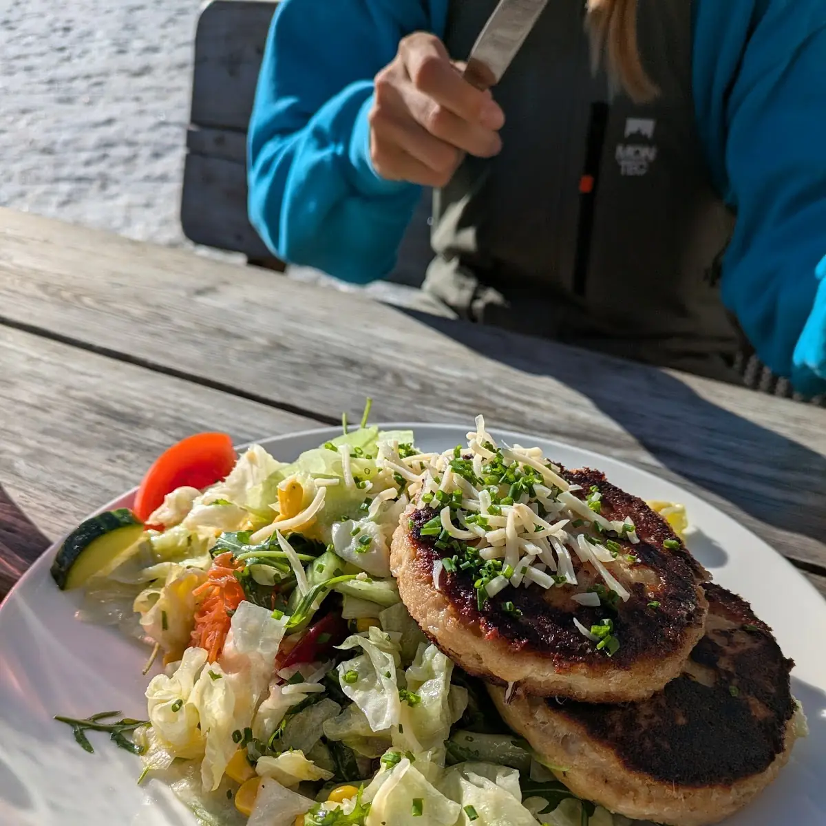 Kaspressknödel Mit Salat