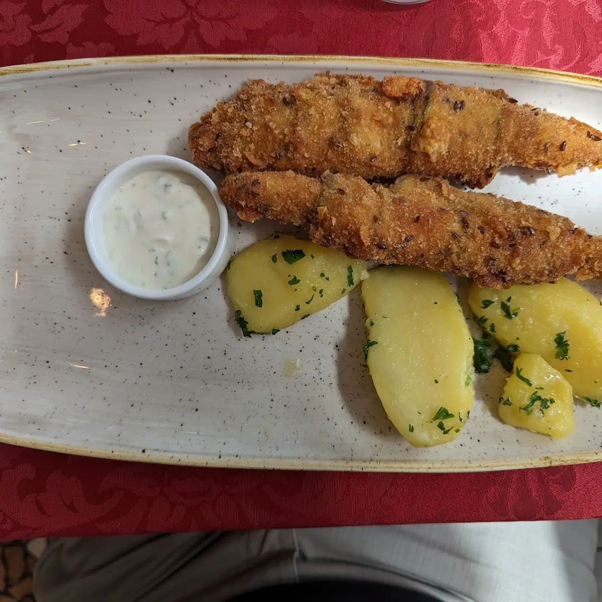 Uberbackener Spargel