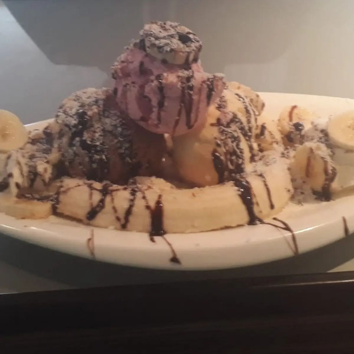 Eispalatscinke Oder Eispfannkuchen