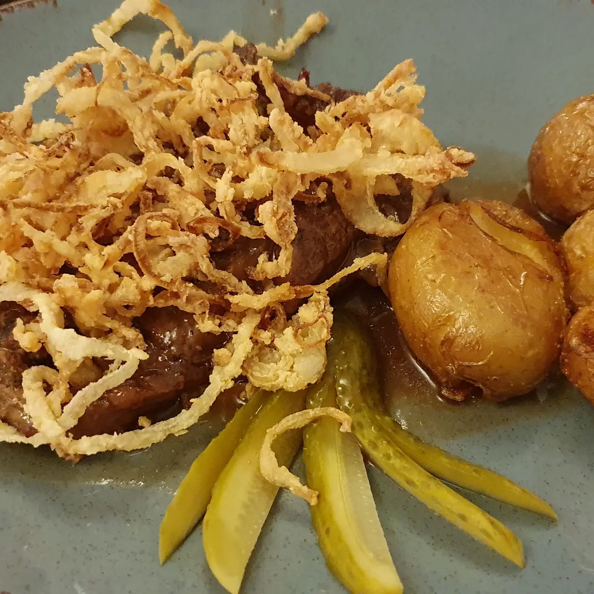 Zwiebelrostbraten