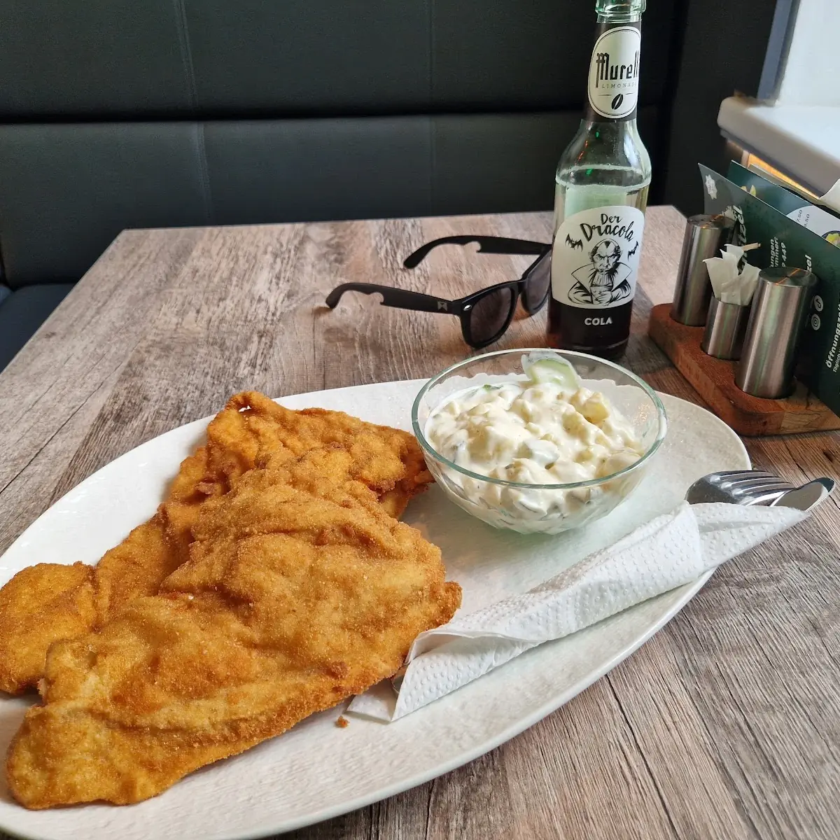 Hühner Schnitzelteller