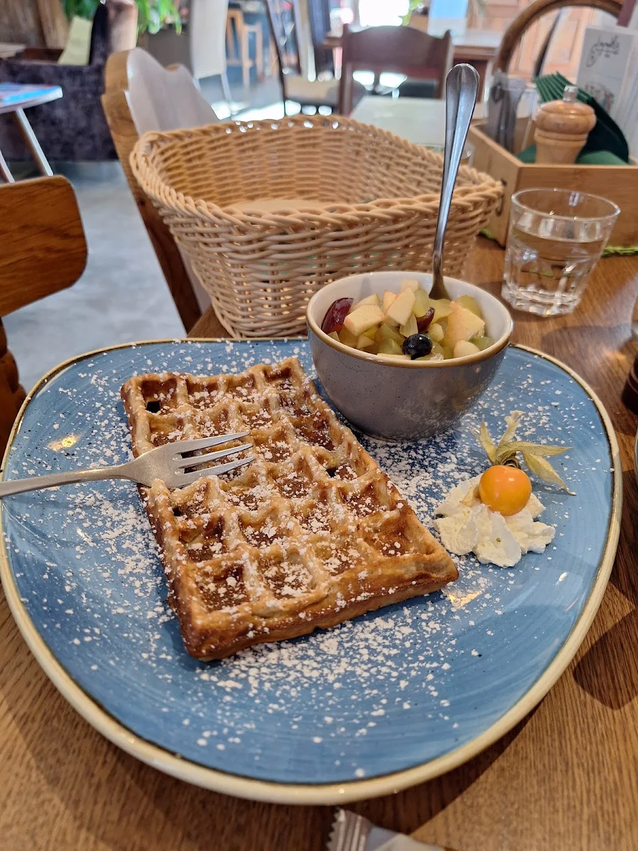 Waffel Mit Früchten