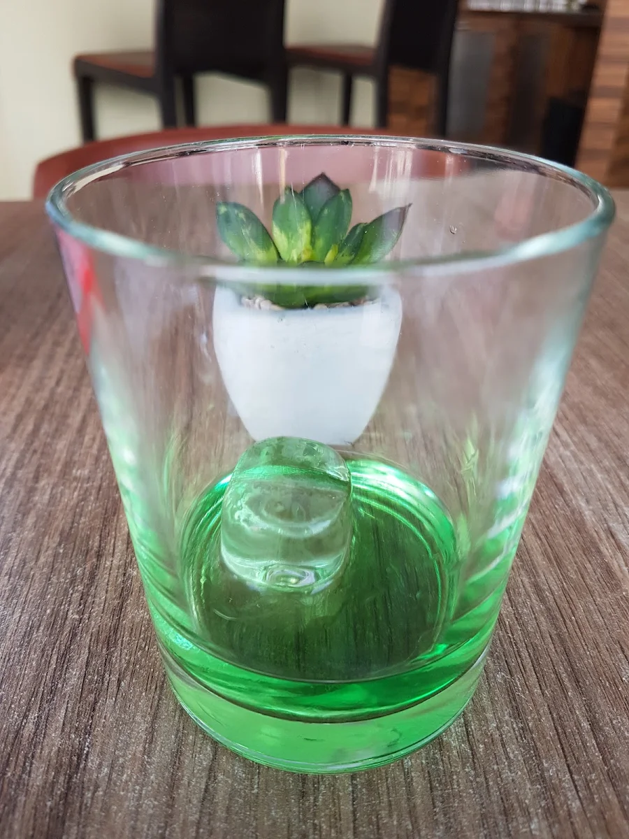 Trojka Green
