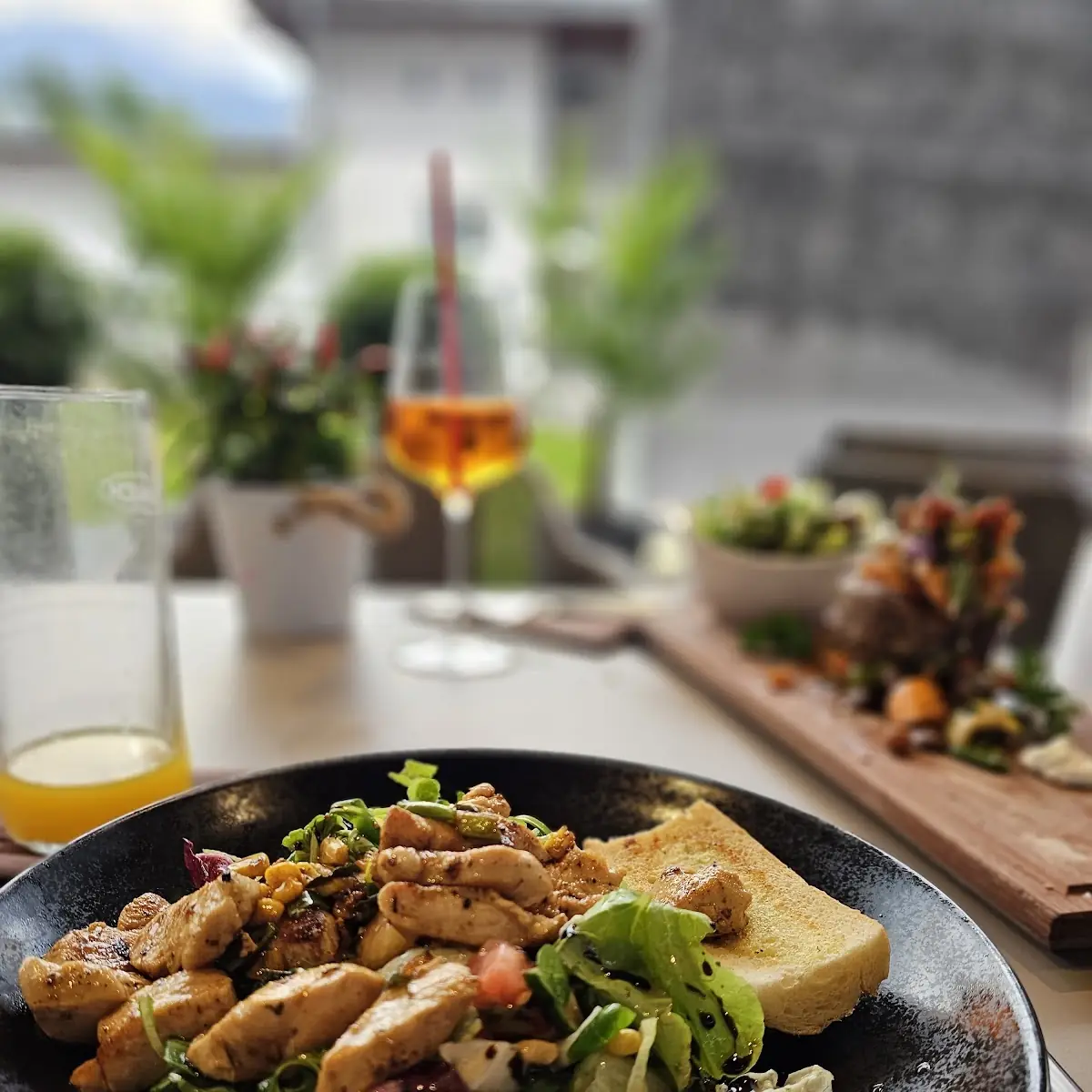 Salat Mit Hühnersteifen