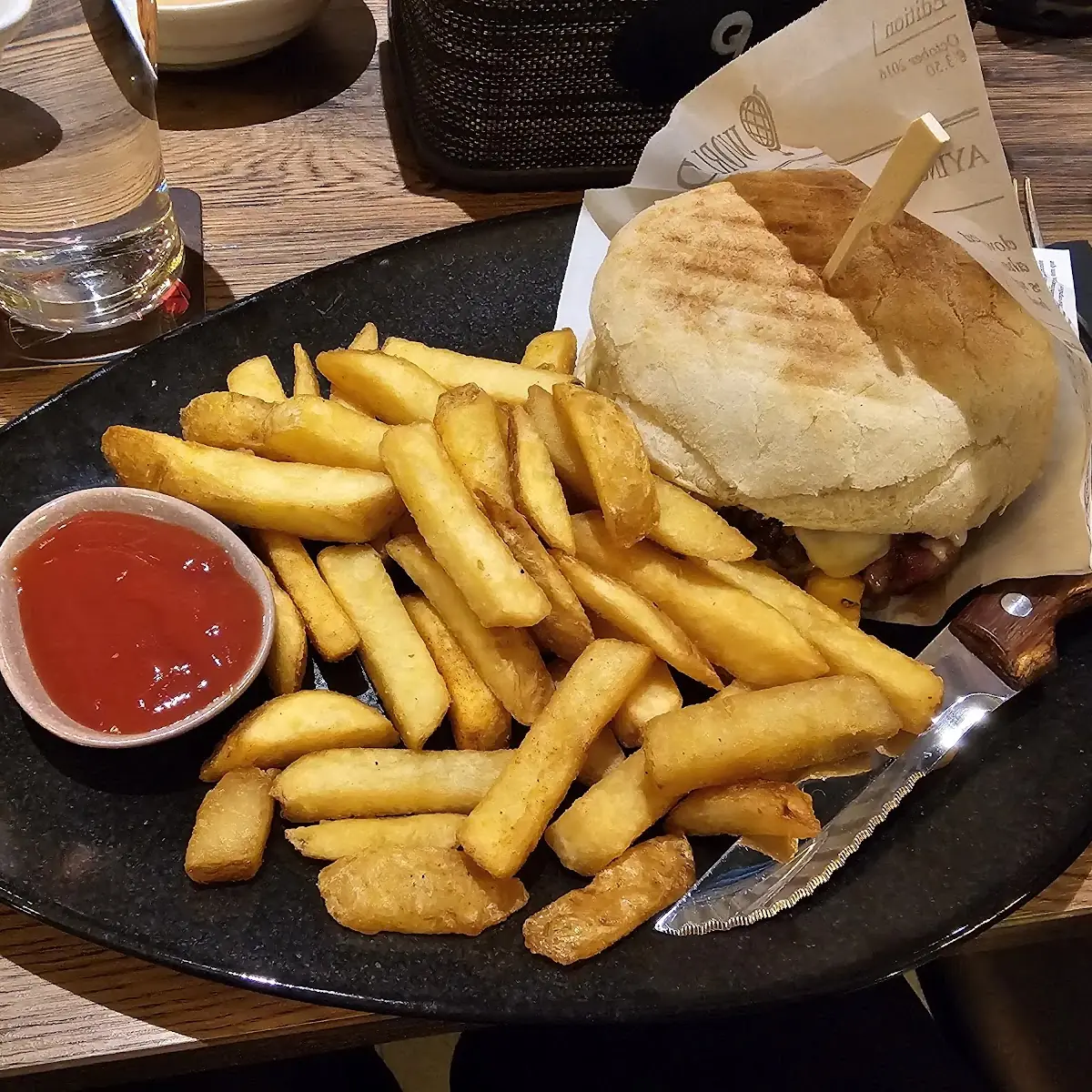 Pulled Chicken Burger