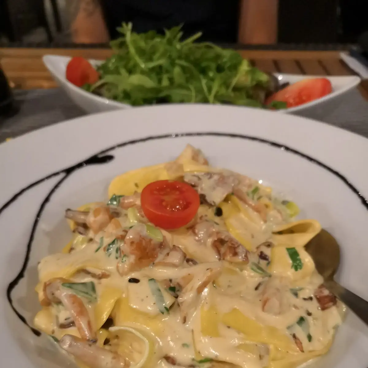 Nudeln Mit Eierschwamerl