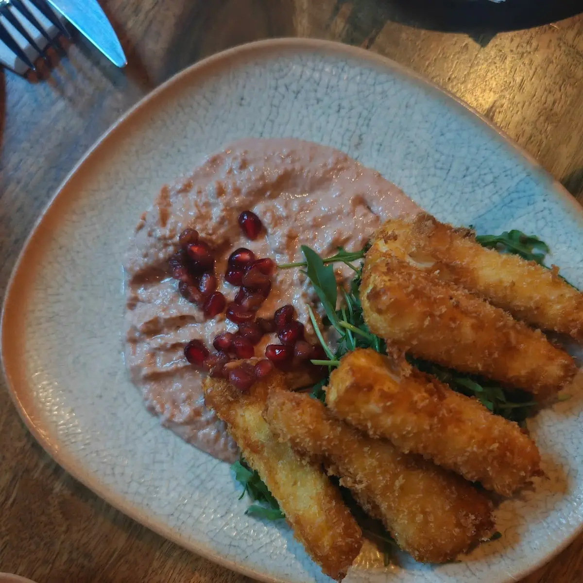 Halloumi Fries Mit Hummus