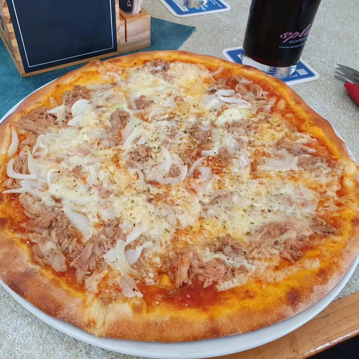 Pizza Tonno