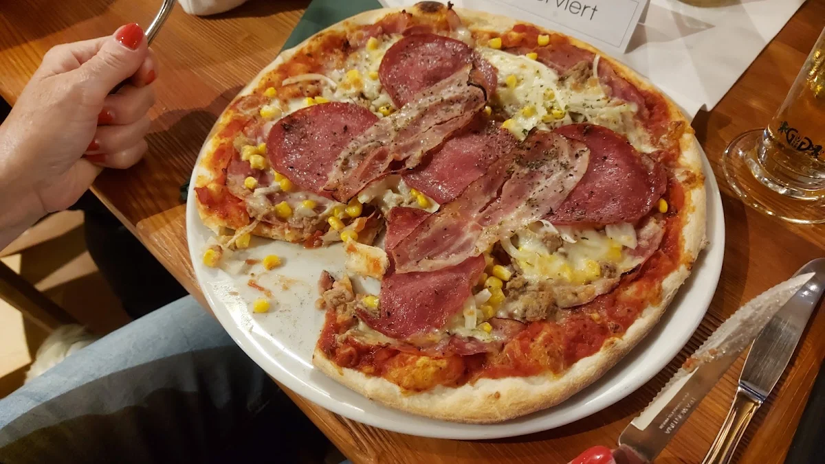Pizza Capricciosa