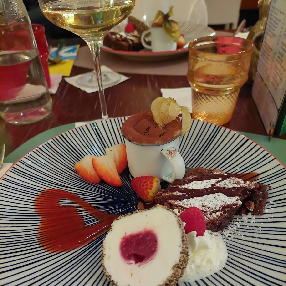 Cafe Gourmand