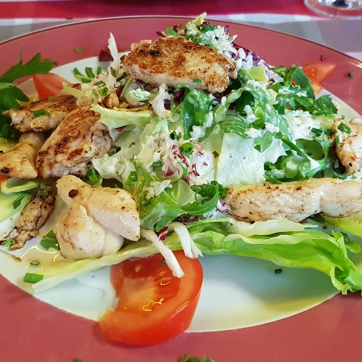 Putenbrust Mit Salat