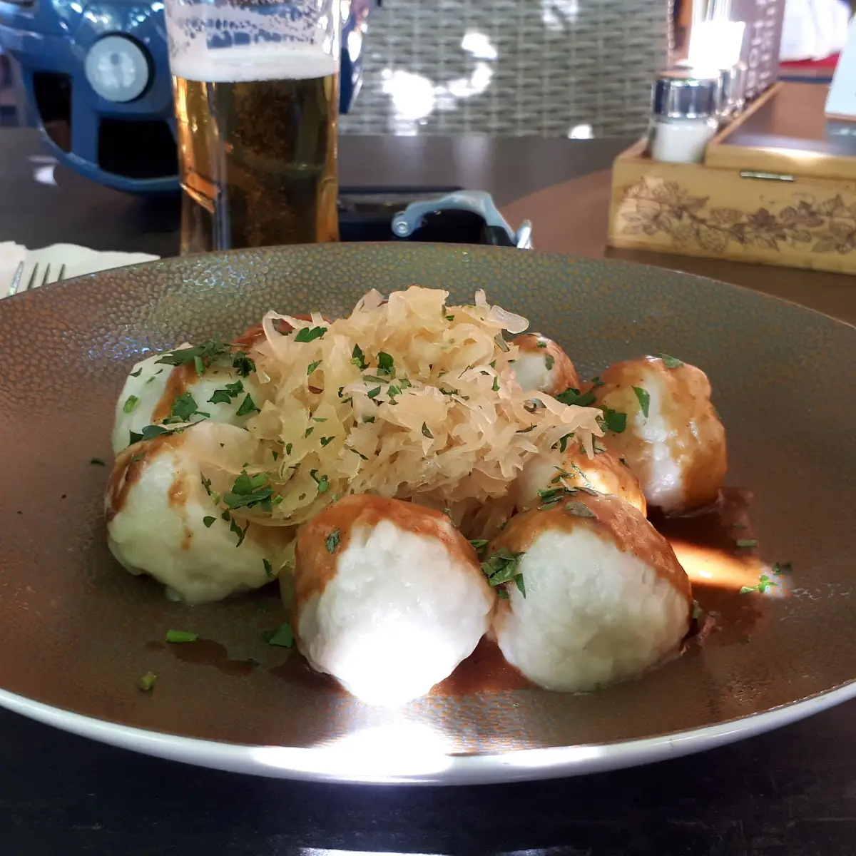 Innviertler Knödel Mit Sauerkraut