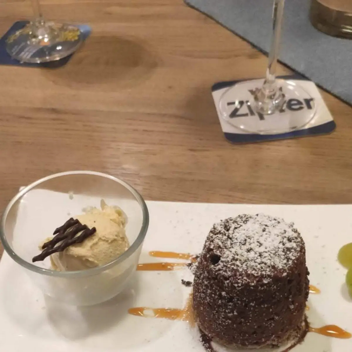 Schokoküchlein Mit Flüssigem Kern
