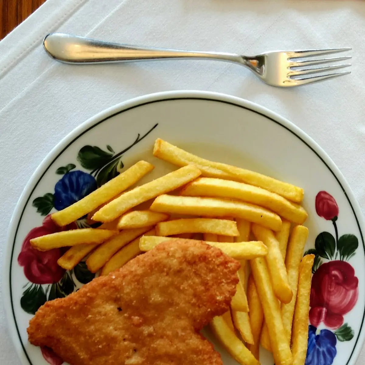Kinder Putenschnitzel Mit Pommes