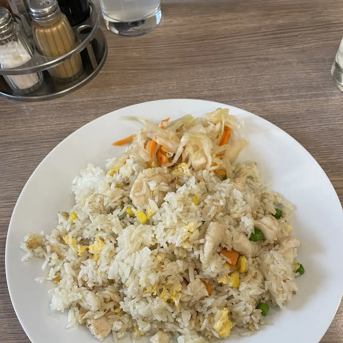 Gebratene Reis Mit Hühnerfleisch