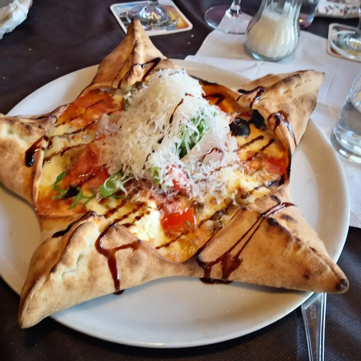 Pizza 5-stirne