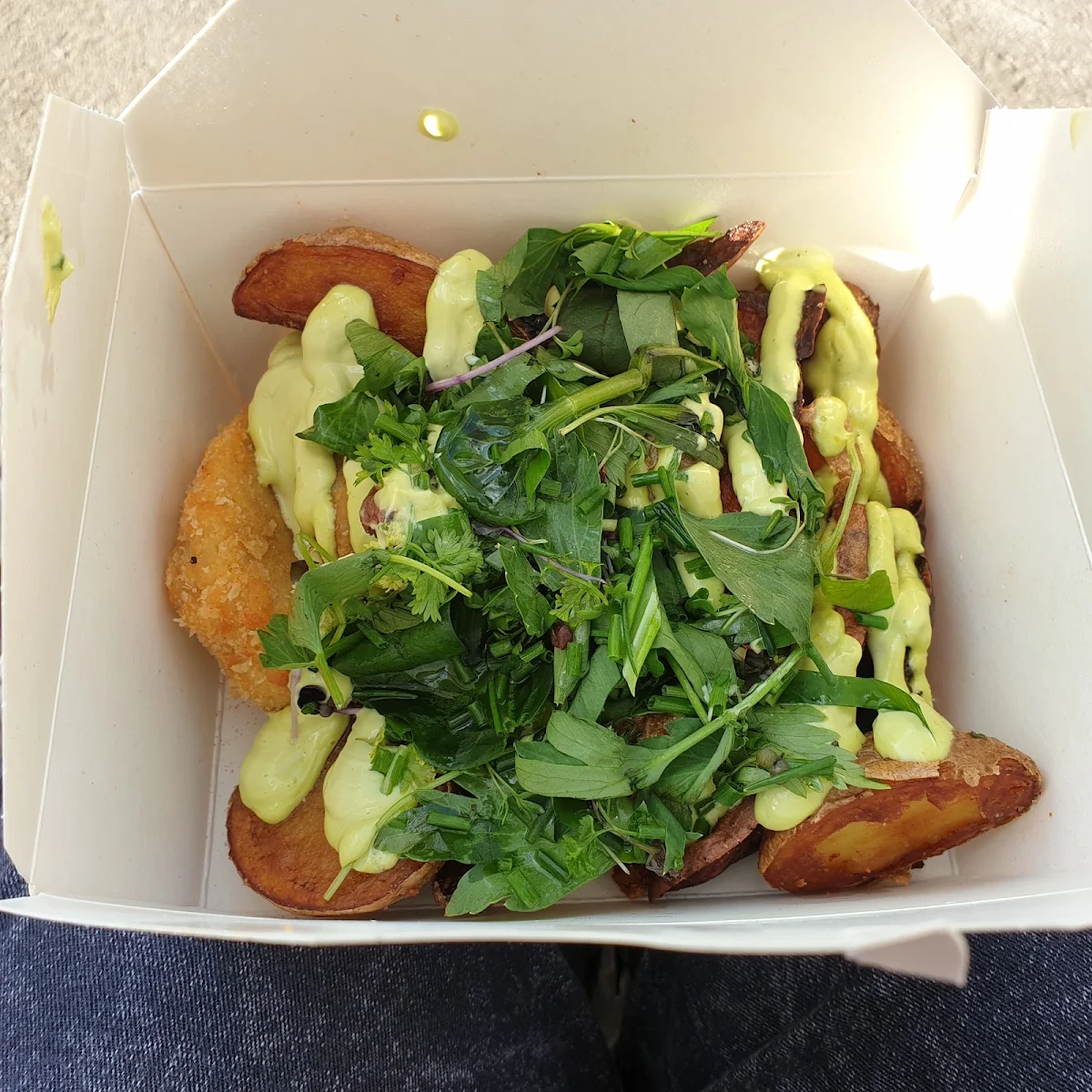 Kalbskopf-pommes Upperstreetfood