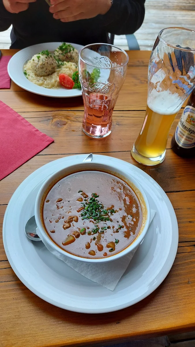 Gulasch Suppe