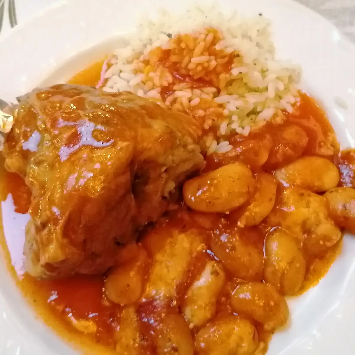 Lammstelze Mit Riesenbohnen