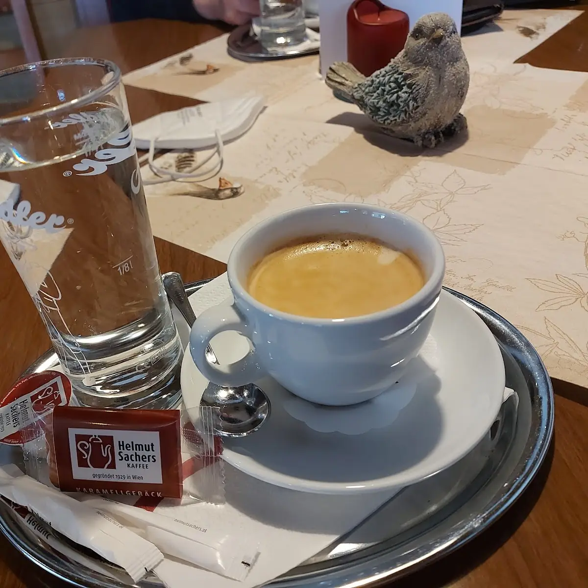 Verlängerter Cafe