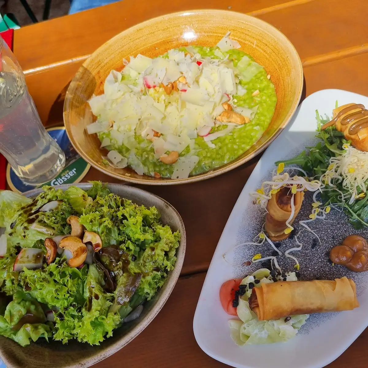 Bärlauchrisotto Salat Und Frühlingsrollen