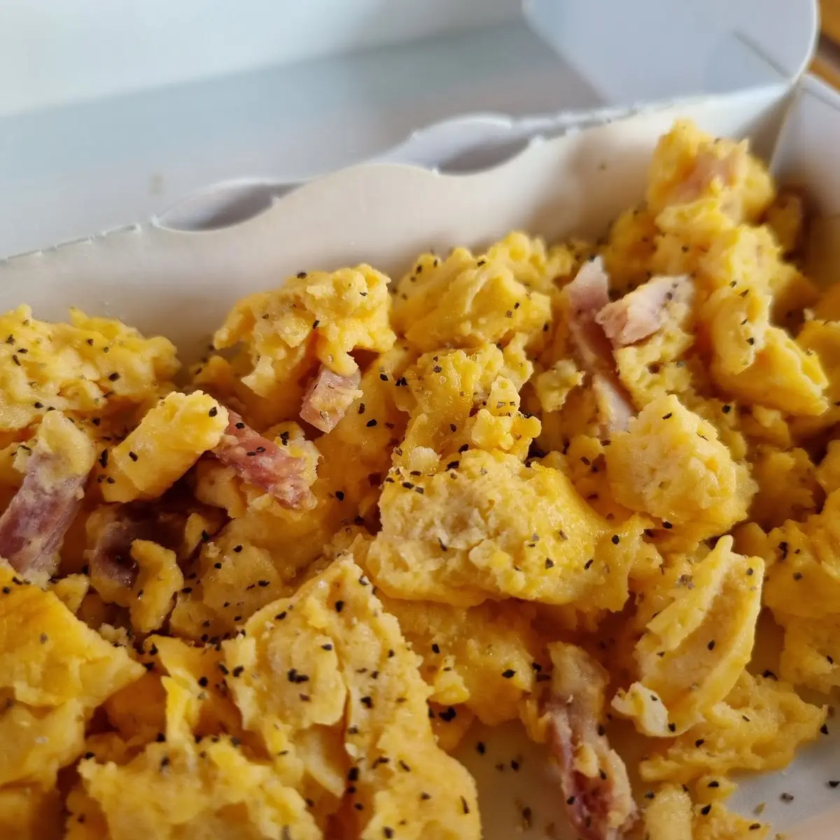 Eierspeise Mit Salz Und Pfeffer