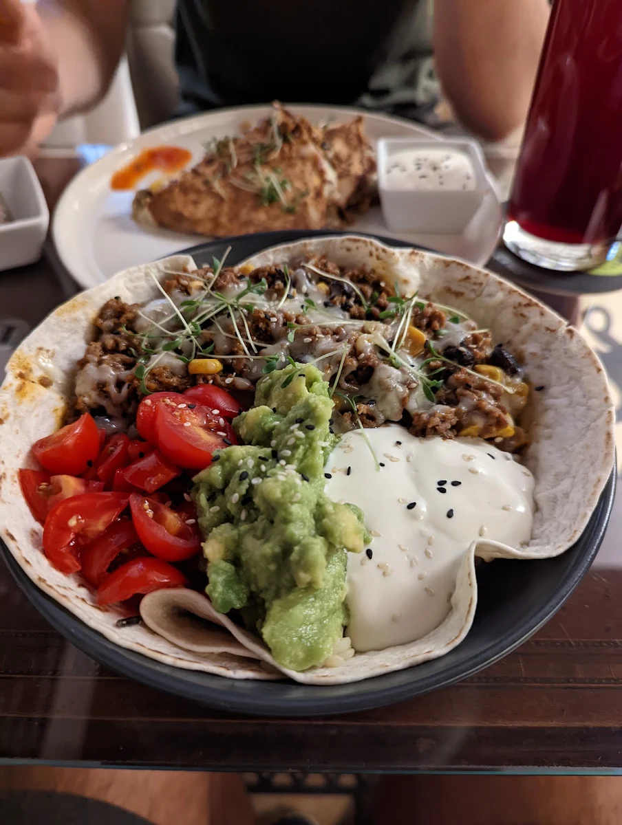 Open Burrito, Bistro Domino
