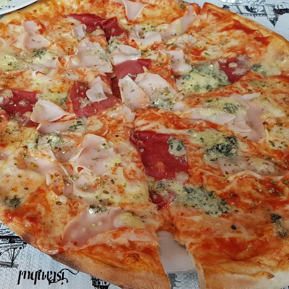 Tiroler Pizza
