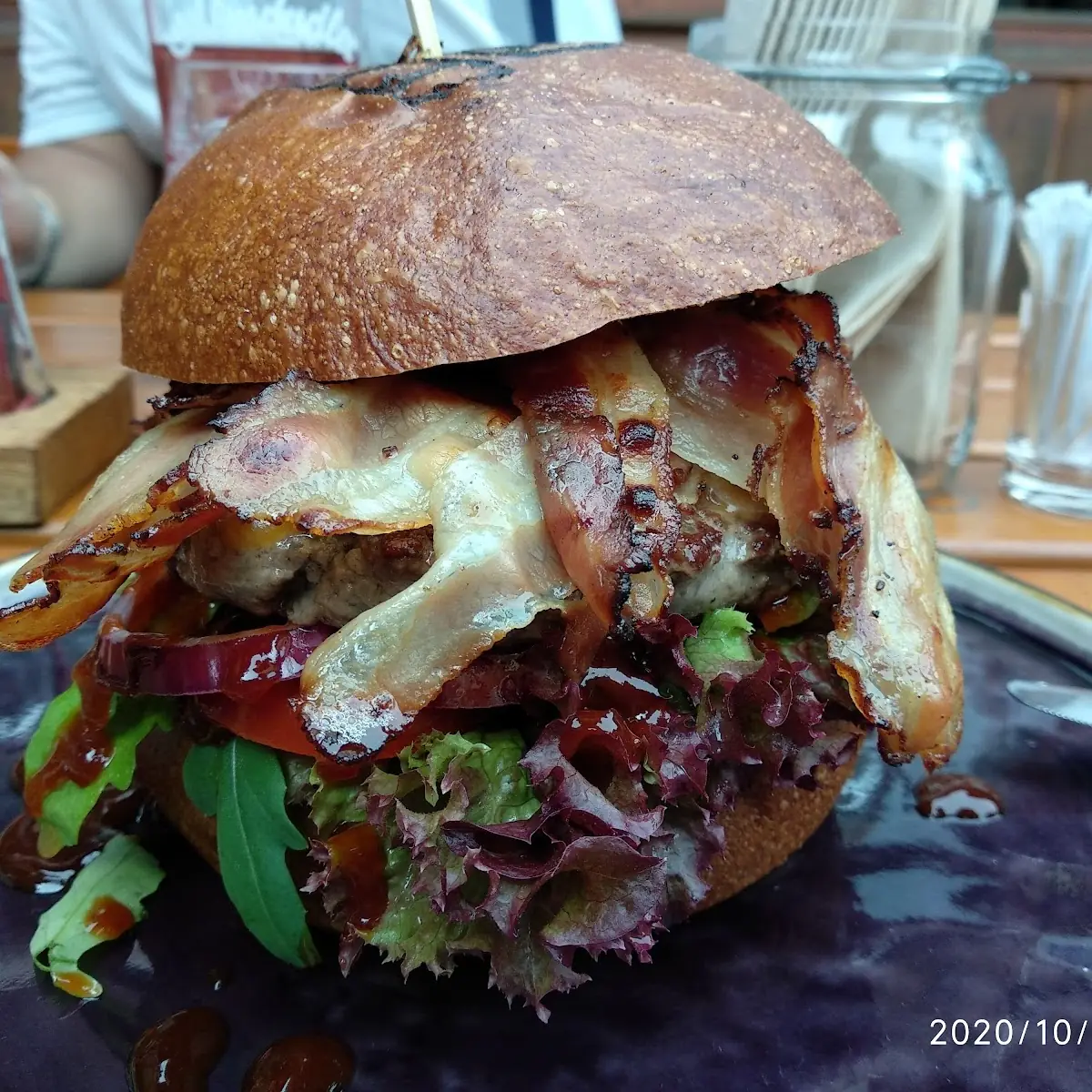 Hambuger Mit Speck