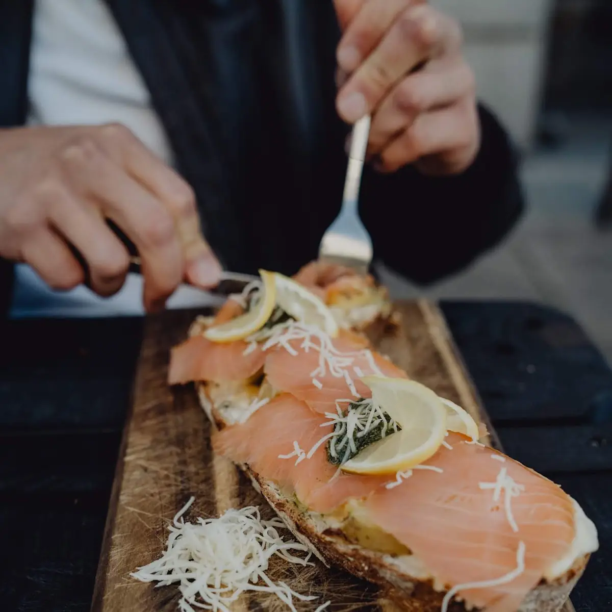 Tartines Saleé Mit Geräuchertem Lachsfilet
