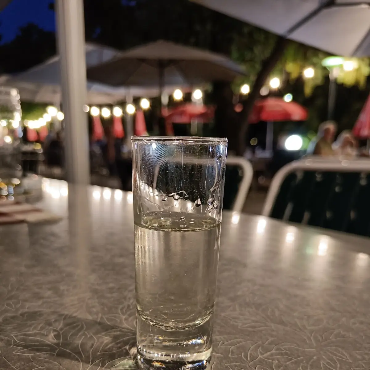 Haselnuss-schnaps