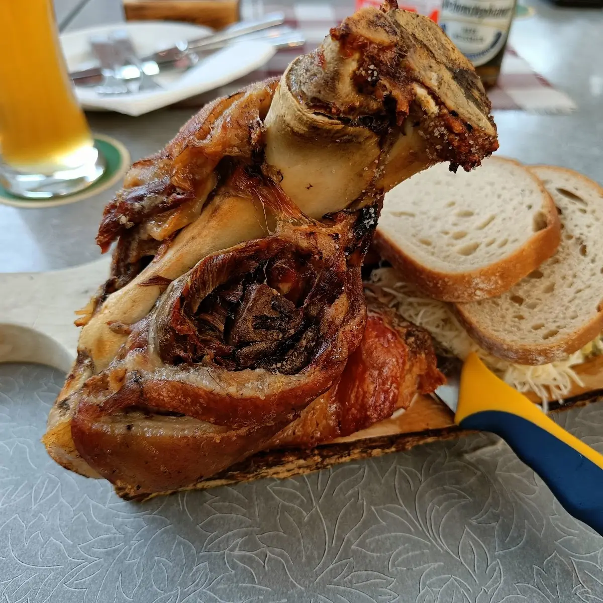 Schweinshaxe