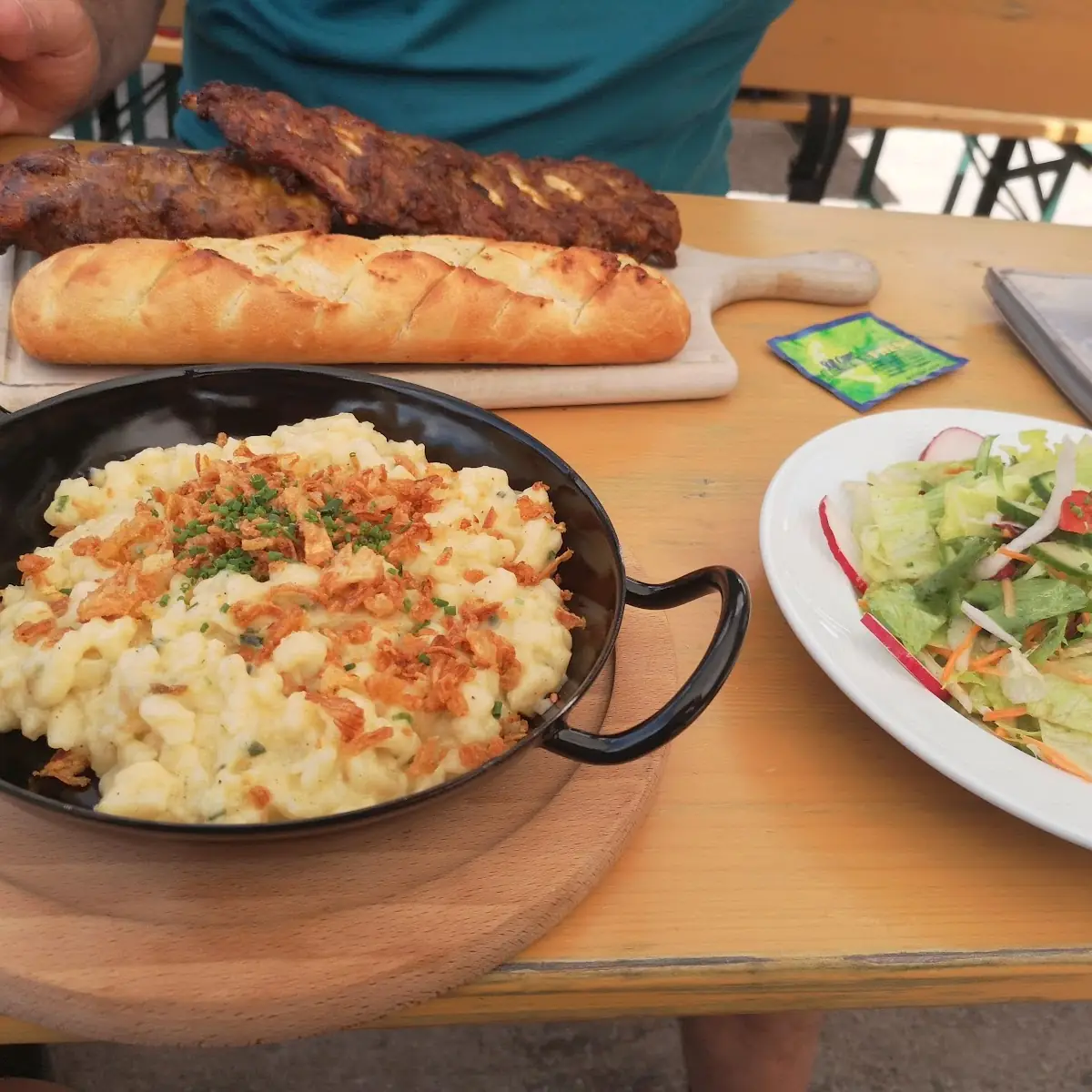Käsespätzle Und Spare Ribs