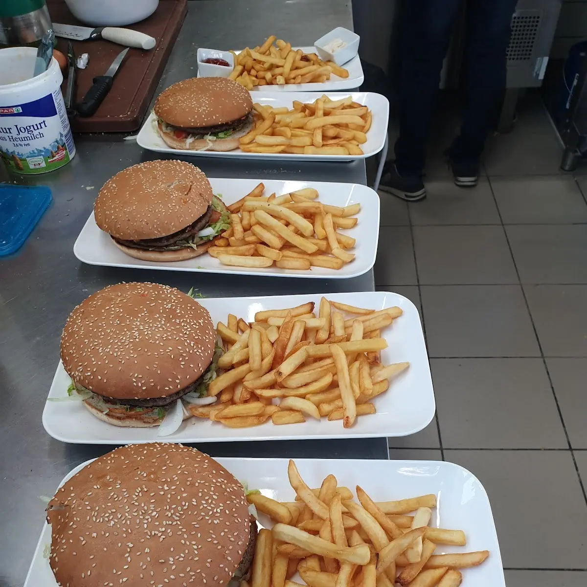 Burger Teller