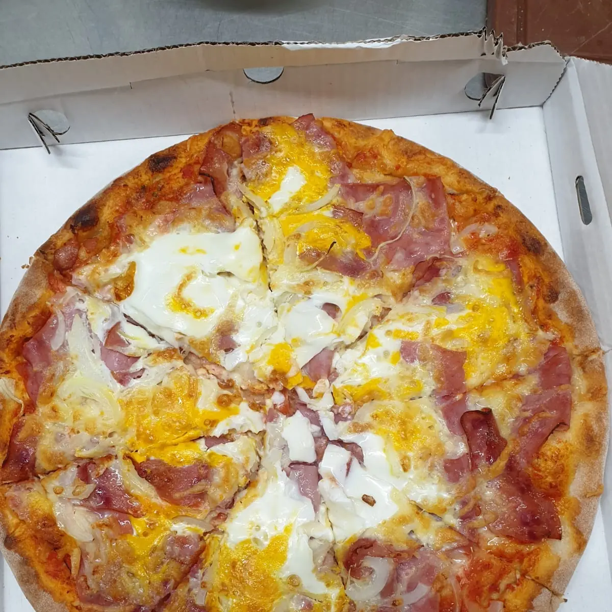 Pizza Papagalo
